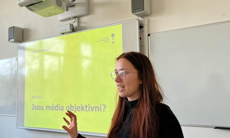 staň se diplomatem