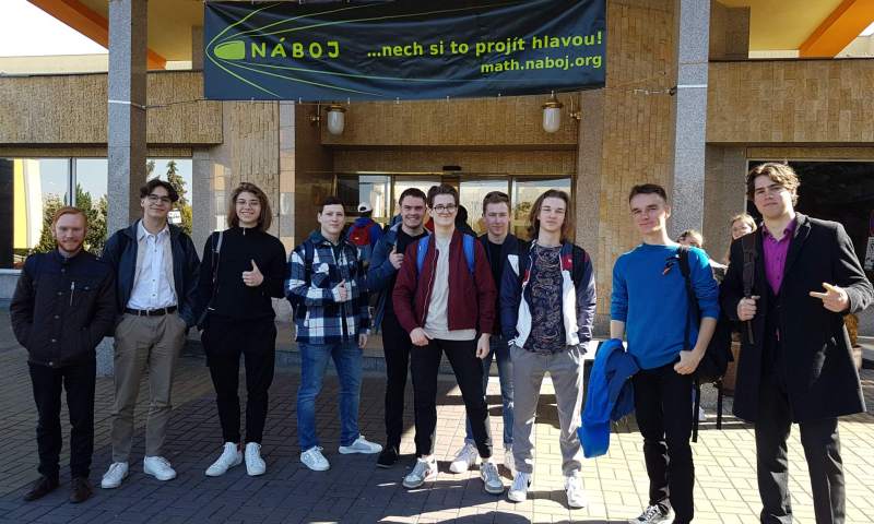 náboj